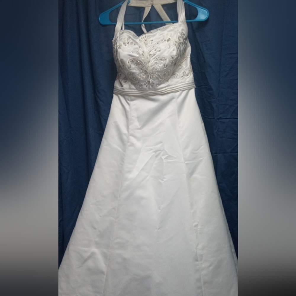 Jasmine size 12 wedding dress nw/ot